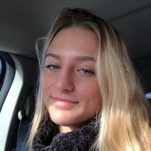 Meet your Posher, Gillian